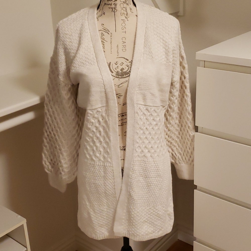 TOPSHOP ivory cardigan sweater size 2